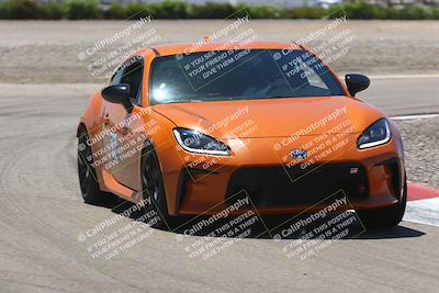 media/Apr-20-2025-Speed Ventures (Sun) [[fbebd6eb25]]/Green/Session 3 (Turn 2)/